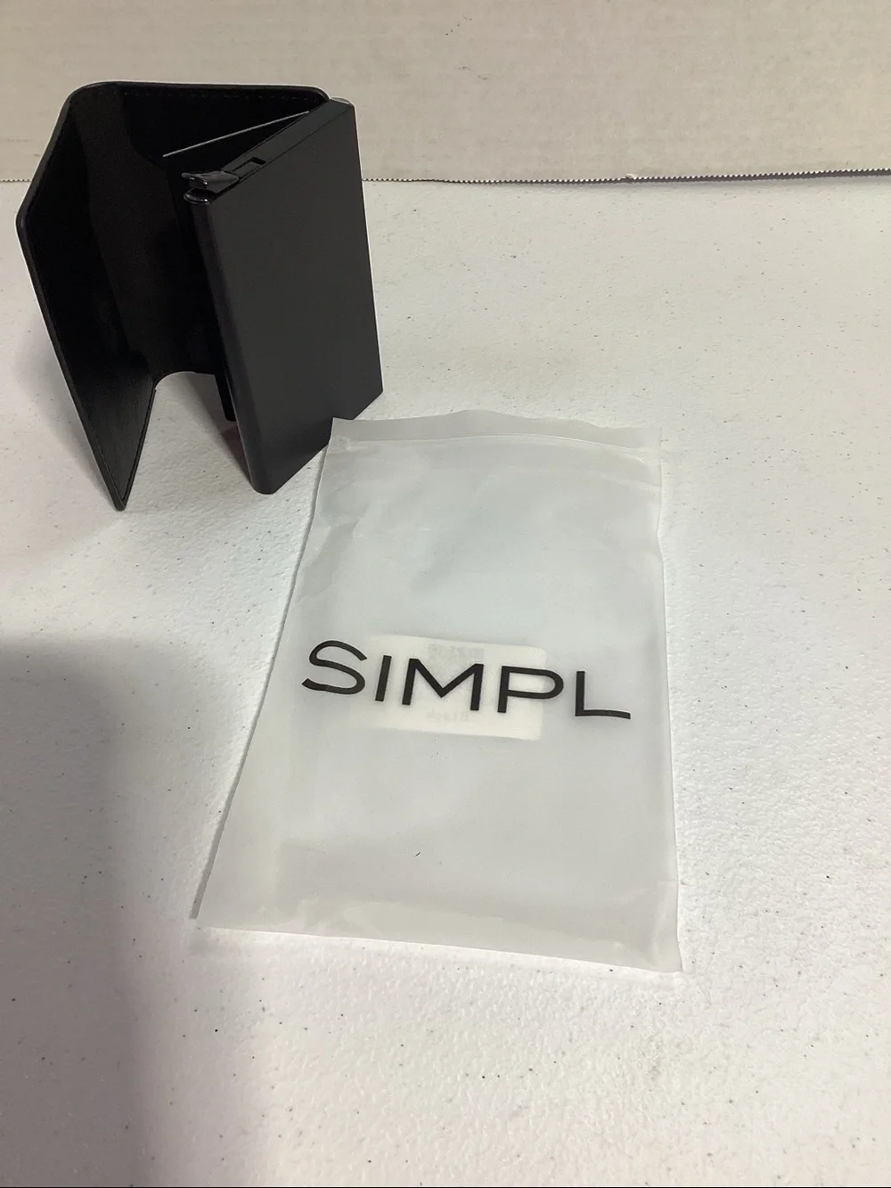 Simple Black Foldable Phone Wallet & Stand
